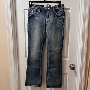 Mudd Girls  Medium Wash Boot Cut‎ Jeans with Embellished Back Pockets- Girls 16